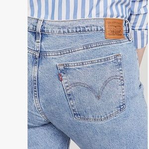 Levi’s Wedgie 30